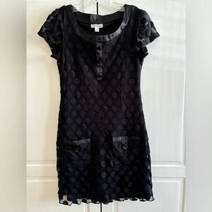 En Focus Studio black polka dot short-sleeve dress size 6
